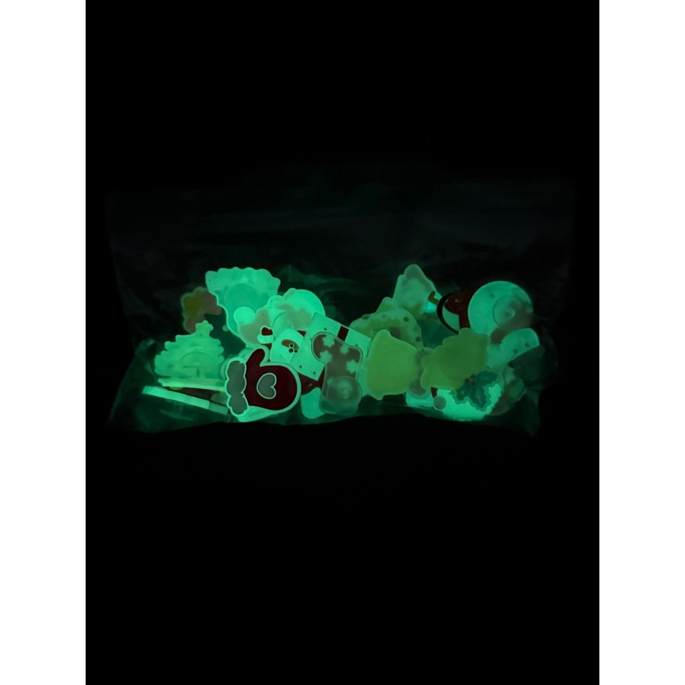 25pc Glo-in-the-Dark Christmas Shoe Charm Santa Snowman Holiday Croc Jibbitz - Picture 6 of 6